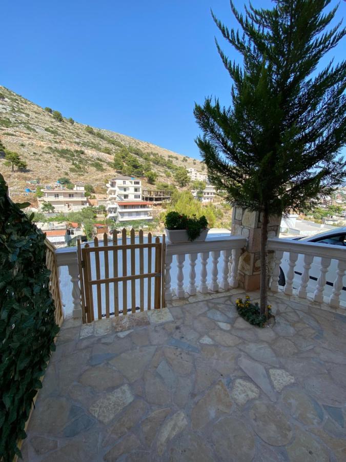 Vila Basho Sarande Exterior photo
