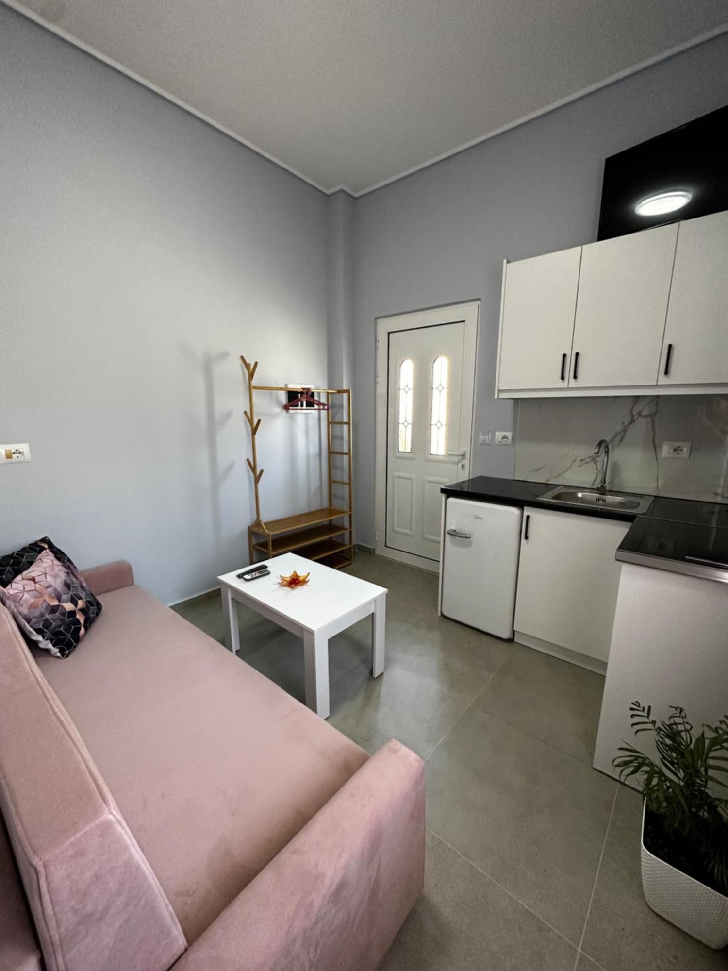 Vila Basho Sarande Exterior photo