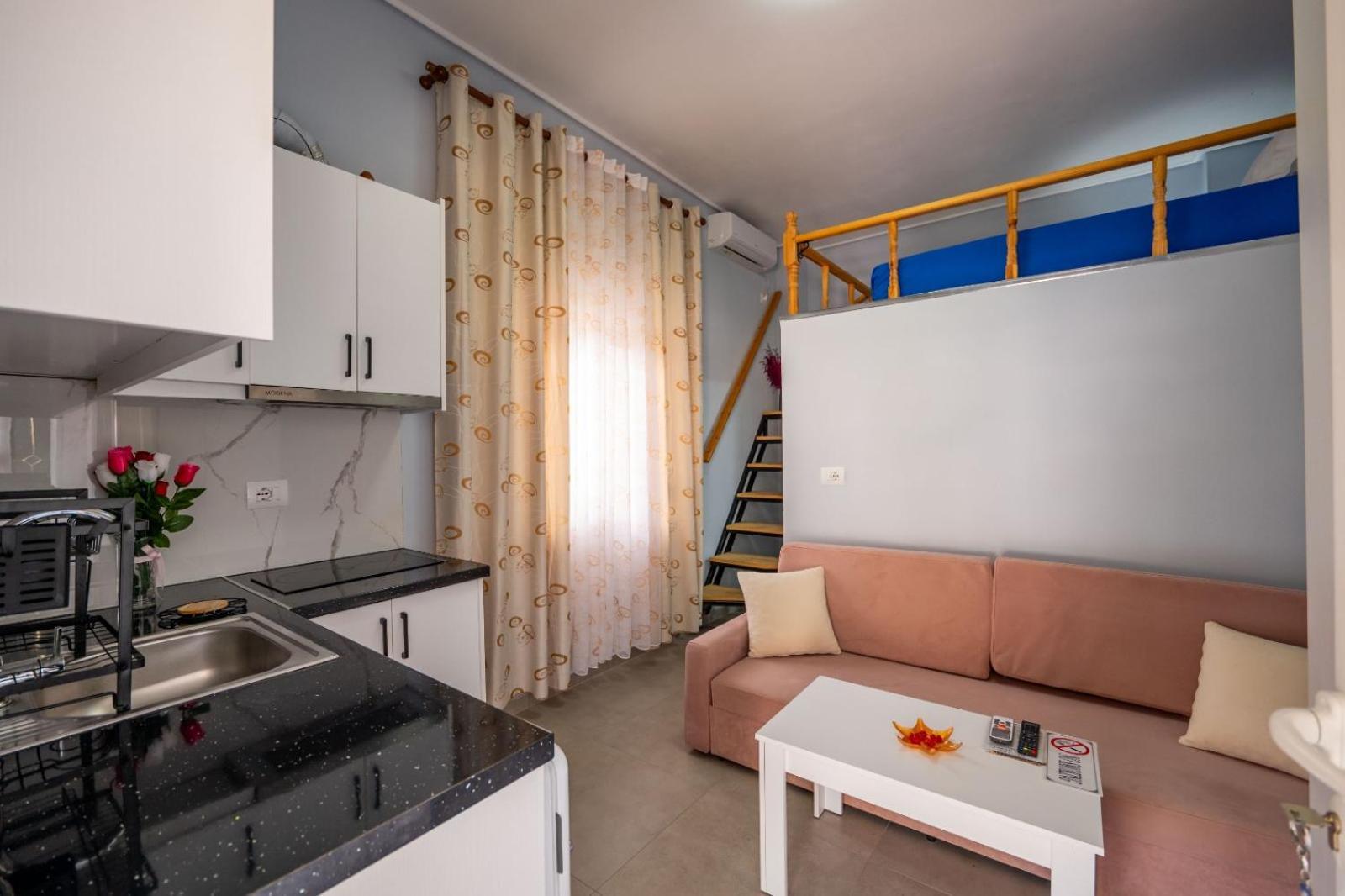 Vila Basho Sarande Exterior photo