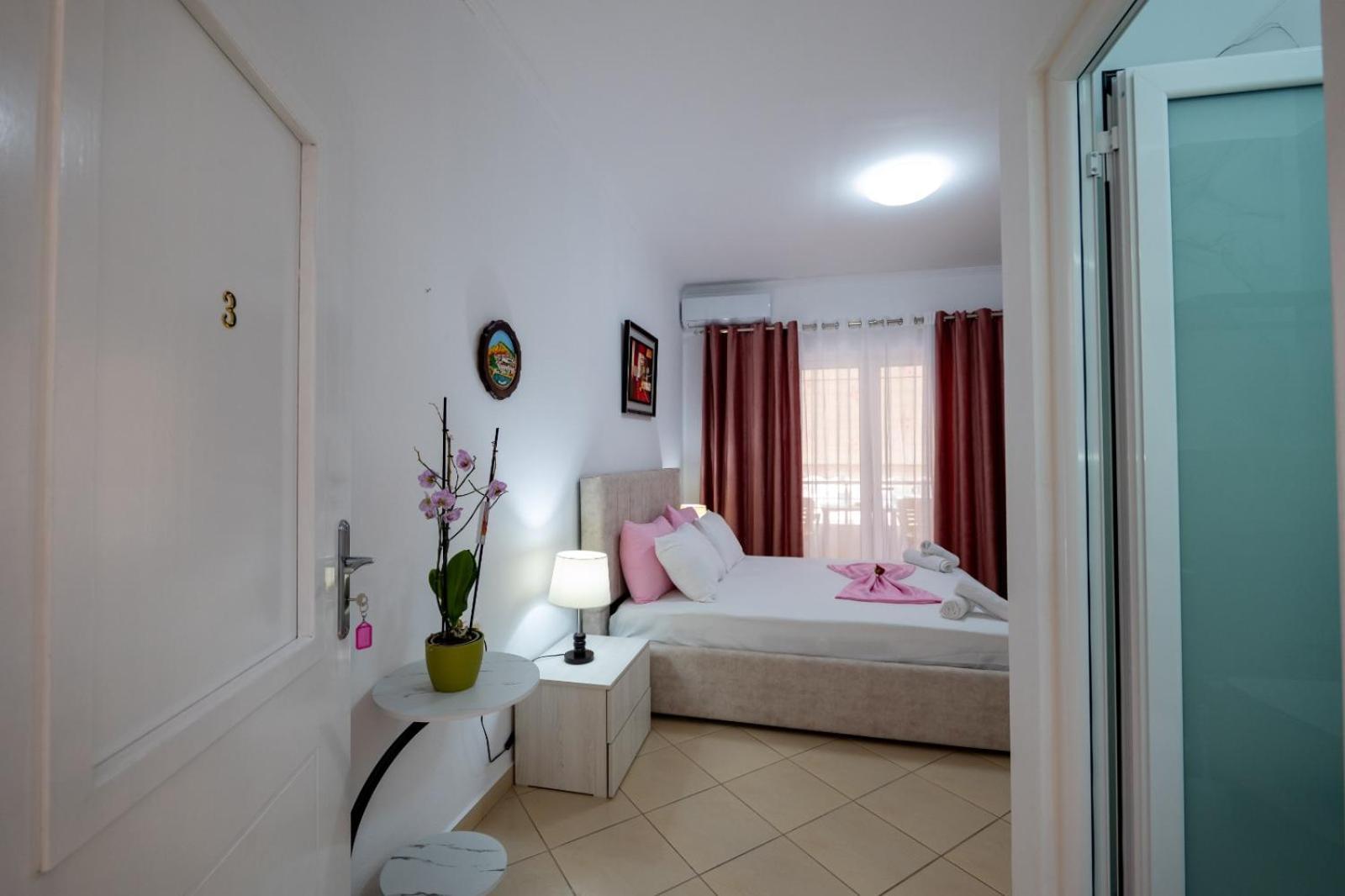 Vila Basho Sarande Exterior photo