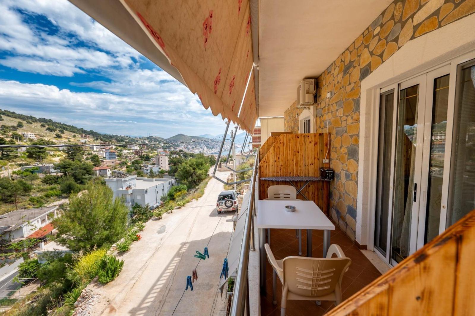 Vila Basho Sarande Exterior photo